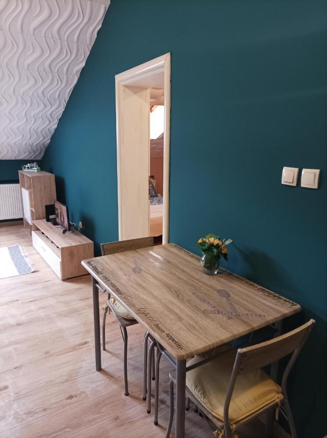 Ram1 Apartment Нови Сад Екстериор снимка